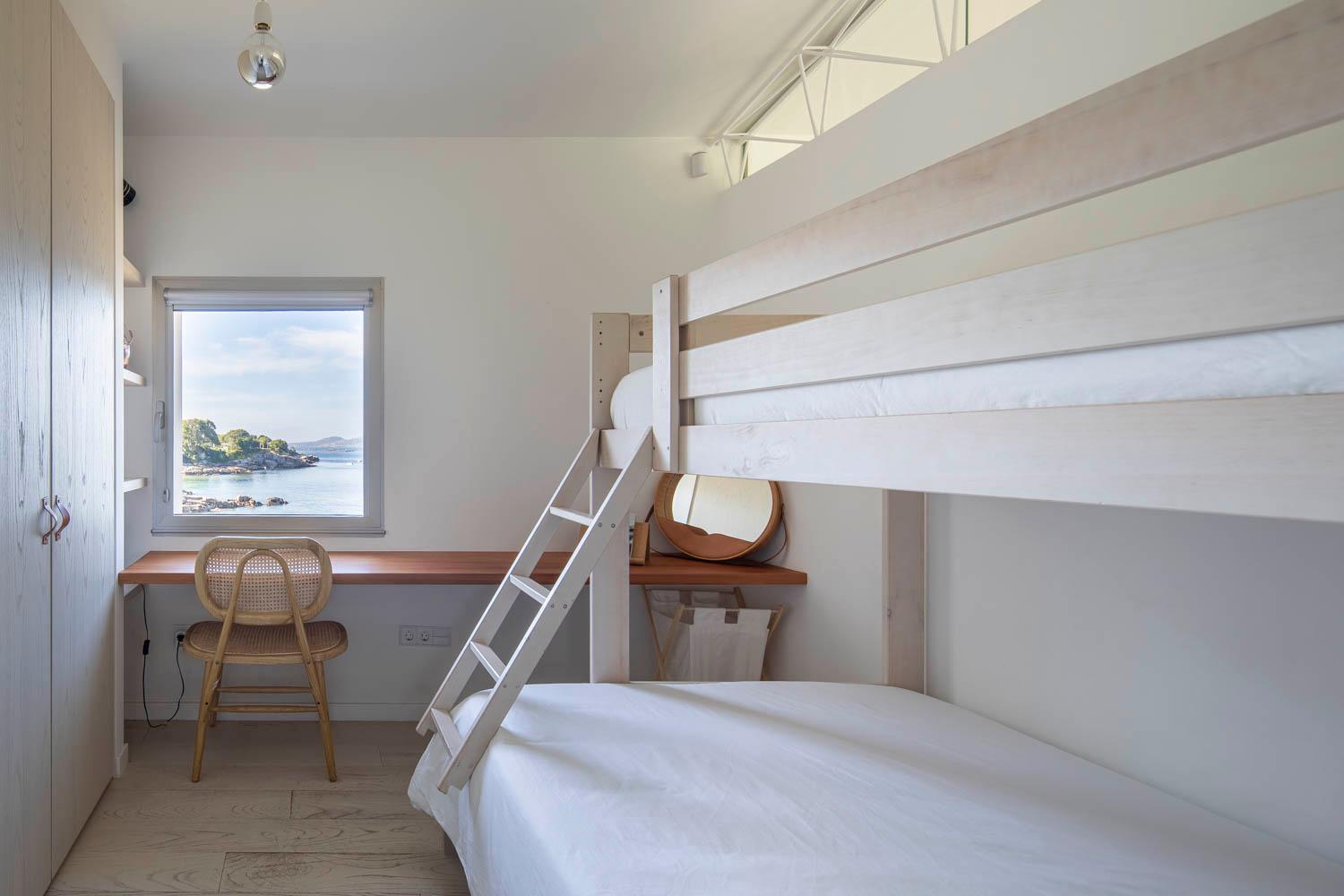 A Factoria Beach House By Prishomes Hio Eksteriør bilde