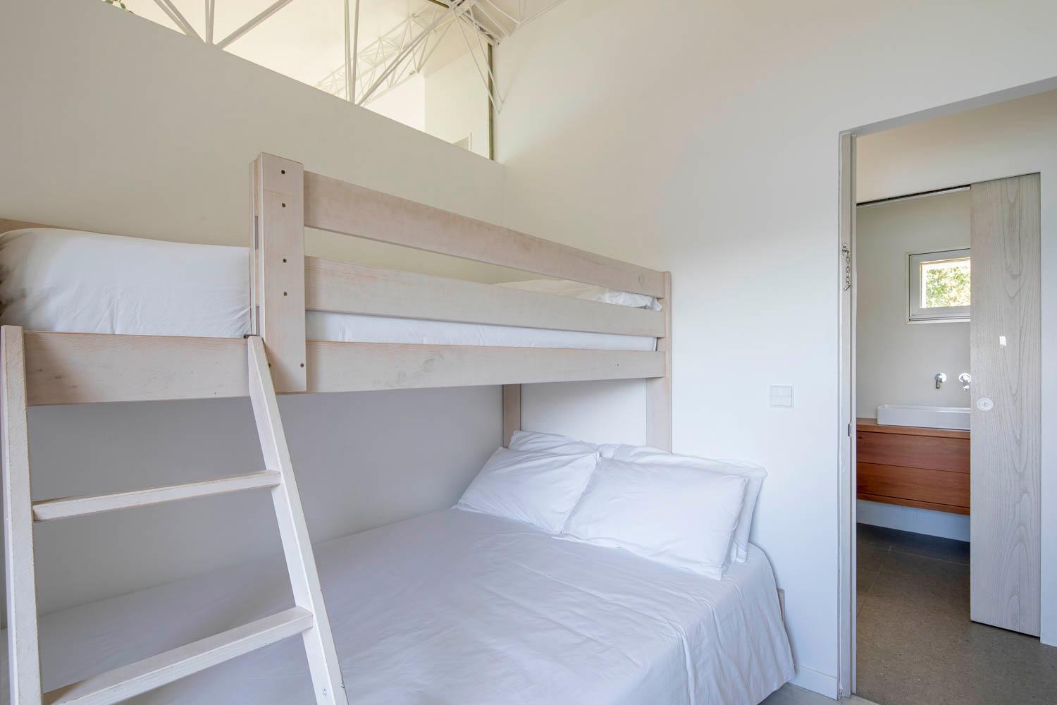A Factoria Beach House By Prishomes Hio Eksteriør bilde